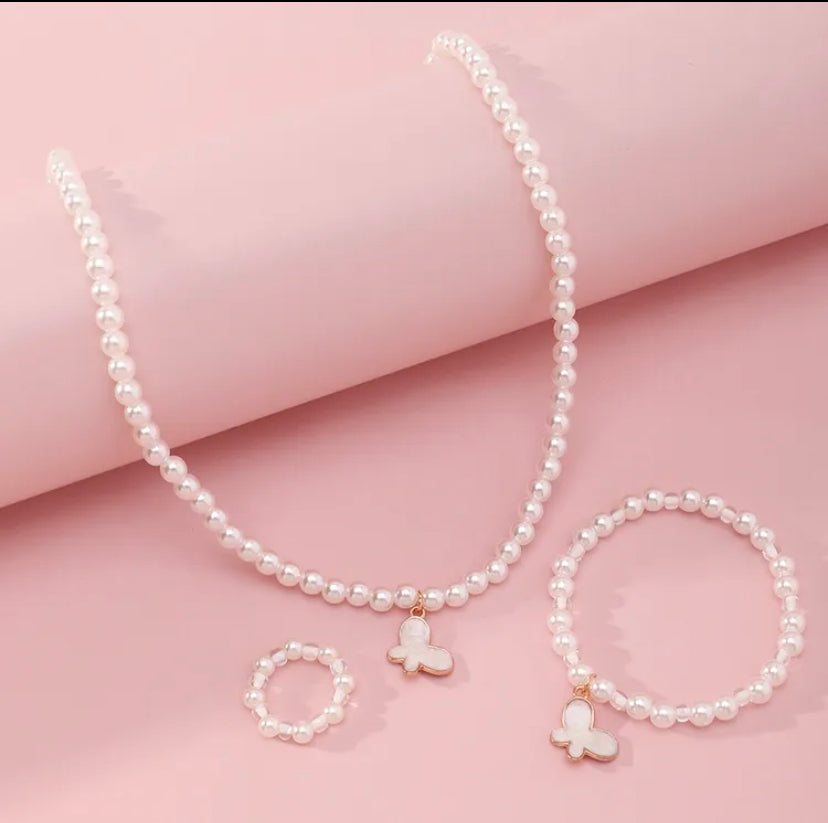 WHITE BUTTERFLY SET