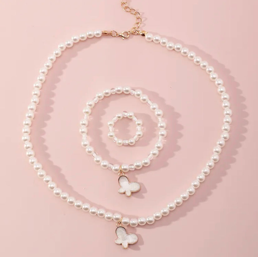 WHITE BUTTERFLY SET