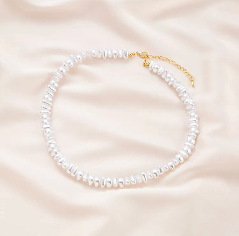 Lottie necklace
